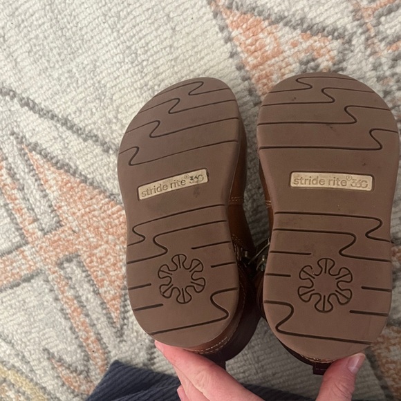 Stride Rite Sveta boot - Picture 5 of 7